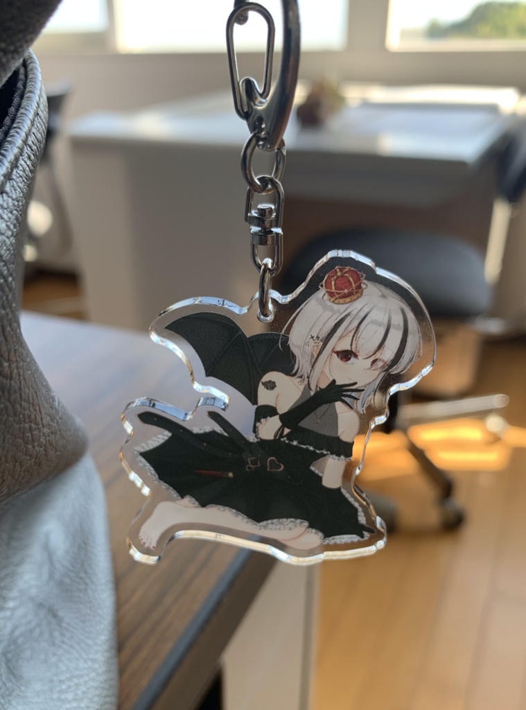 「吸血鬼ちゃん」アクリルキーホルダー