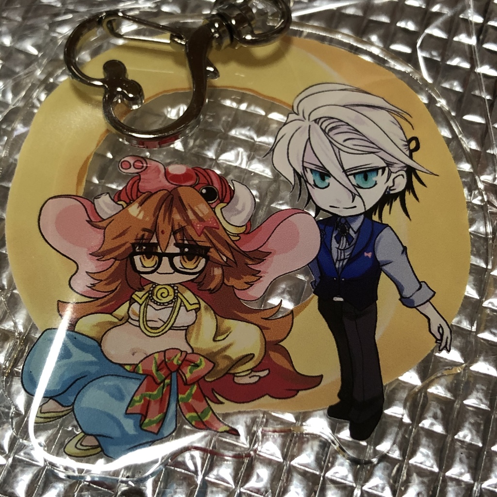 カルジナアクリルキーホルダー