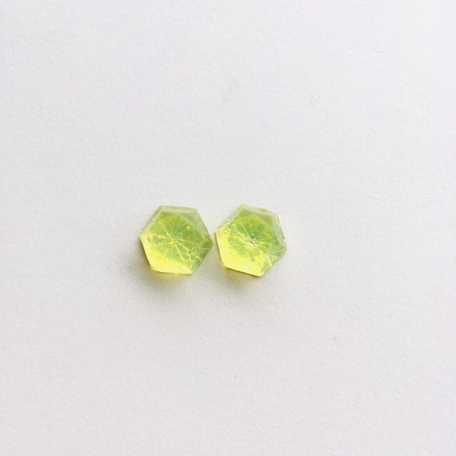 つぶつぶイヤリング⇄ピアス(六角/黄色)