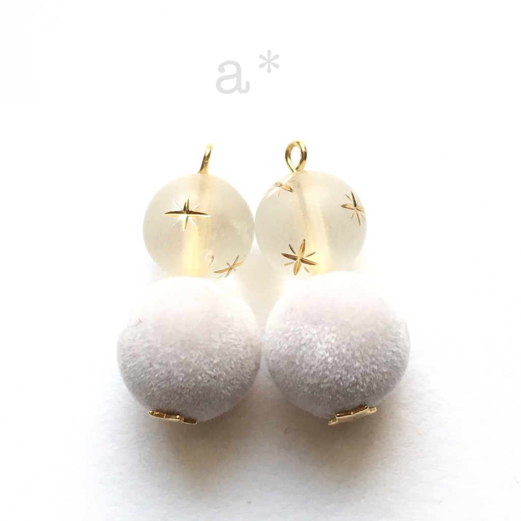 星空雪だるまのイヤーアクセサリー