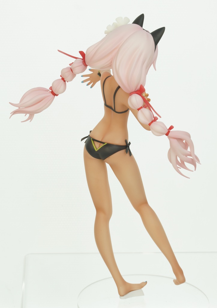 水着クロエ 本気モード