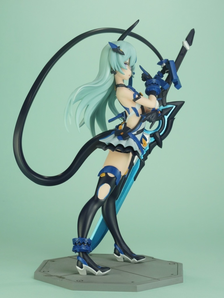崩壊3rd ウォッカガールズ リリア・アリーン 1/7ガレージキット