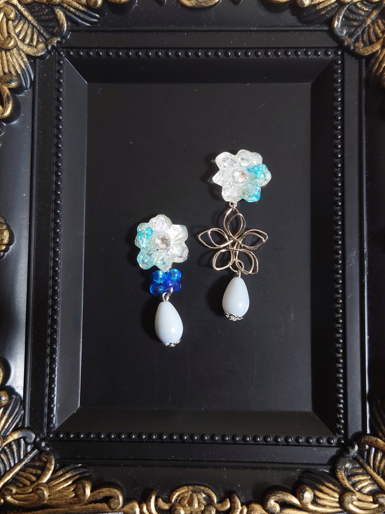 揃いの小華の耳飾り