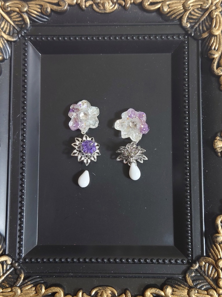 揃いの小華の耳飾り