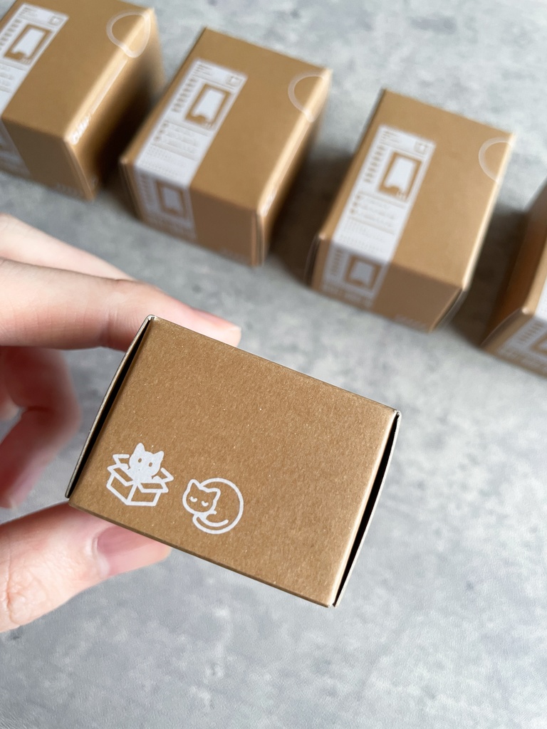 箱付きアクリルクリップ