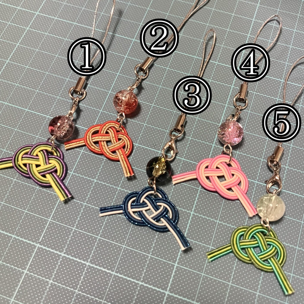 送り結びのストラップ🎀