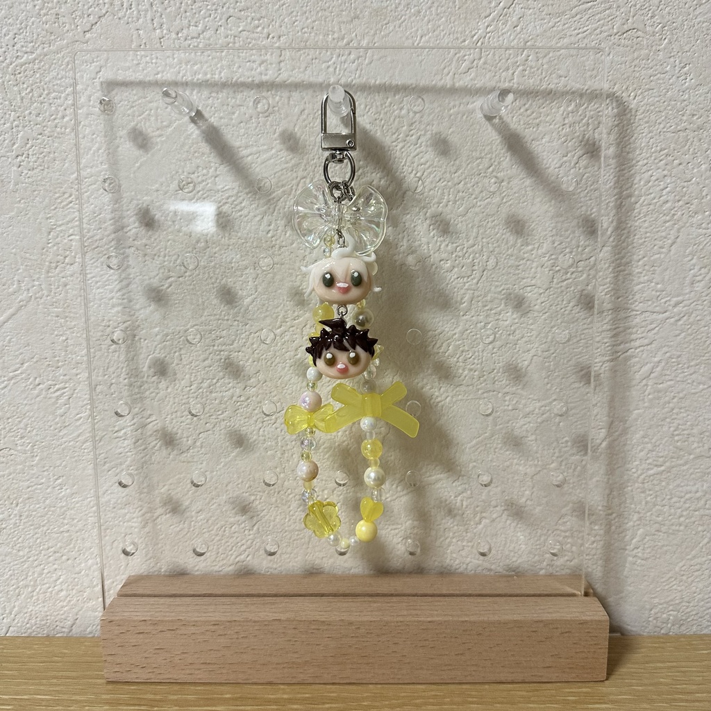 狛日ビーズキーホルダー（黄色）