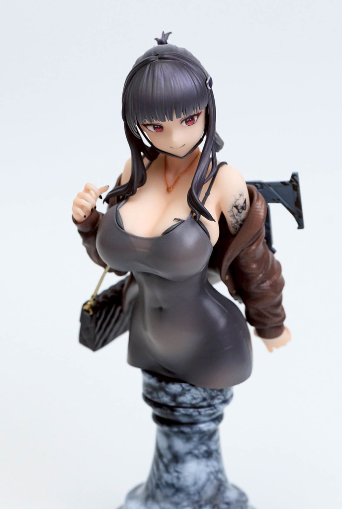 D:キラーワイフ 胸像 勝利の女神:NIKKE 未塗装、未組立ガレージキット