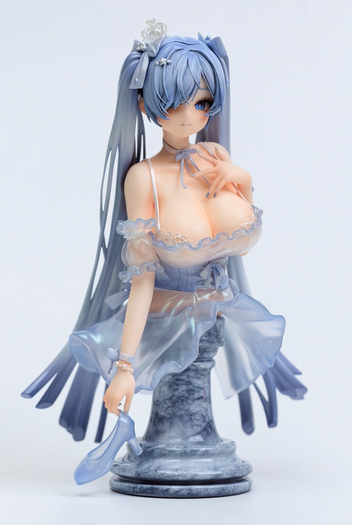 シンデレラ ガラスのプリンセス 胸像 勝利の女神:NIKKE 未塗装、未組立ガレージキット