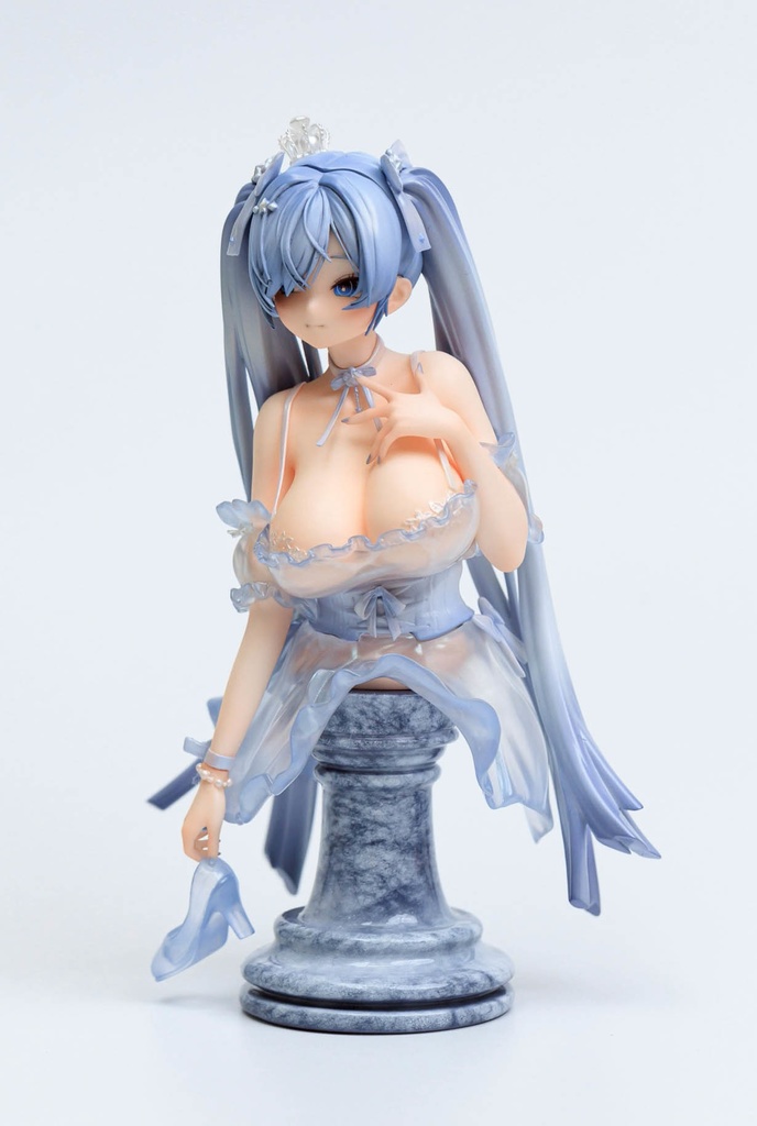 シンデレラ ガラスのプリンセス 胸像 勝利の女神:NIKKE 未塗装、未組立ガレージキット