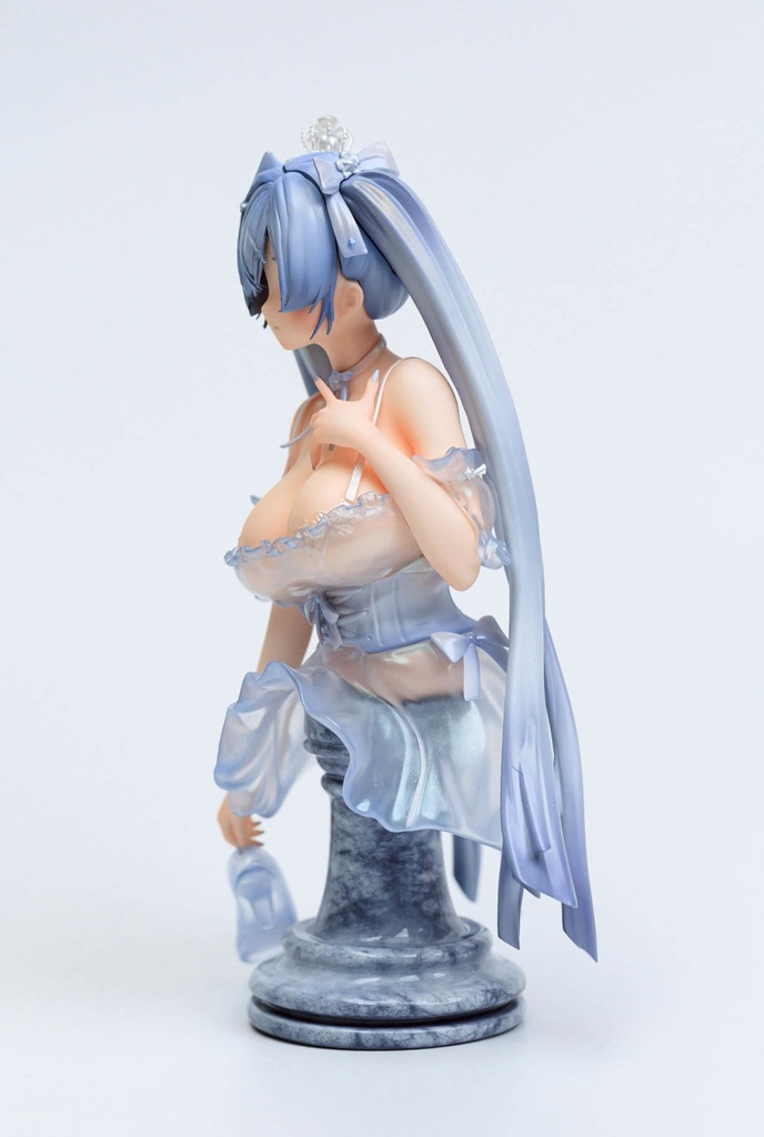 シンデレラ ガラスのプリンセス 胸像 勝利の女神:NIKKE 未塗装、未組立ガレージキット