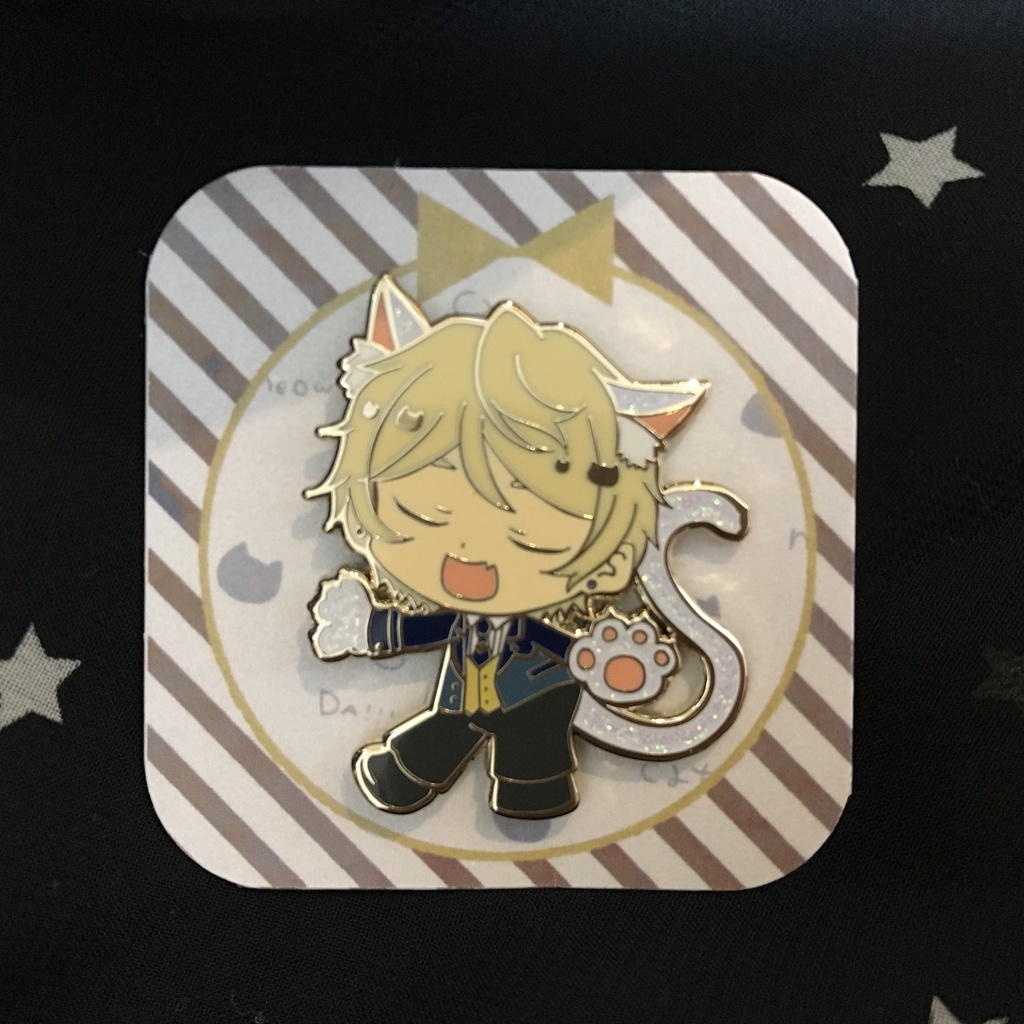 猫耳制服きらきらピンバッジ