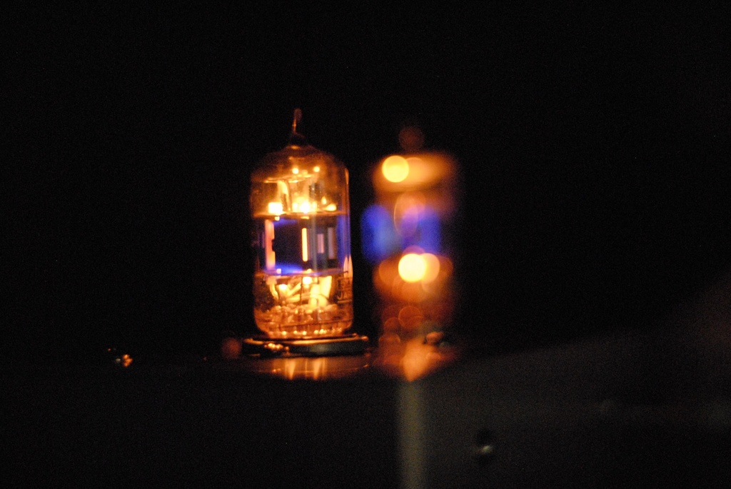 真空管アンプ Tシャツ