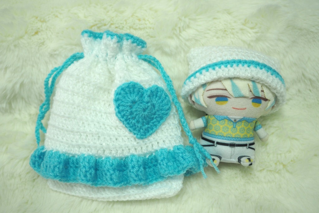 巾着&ニット帽　緋八マナ