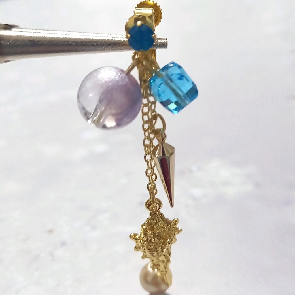 ユアマジェスティ サティス 「ボトル・イン・サマー」 イメージピアス