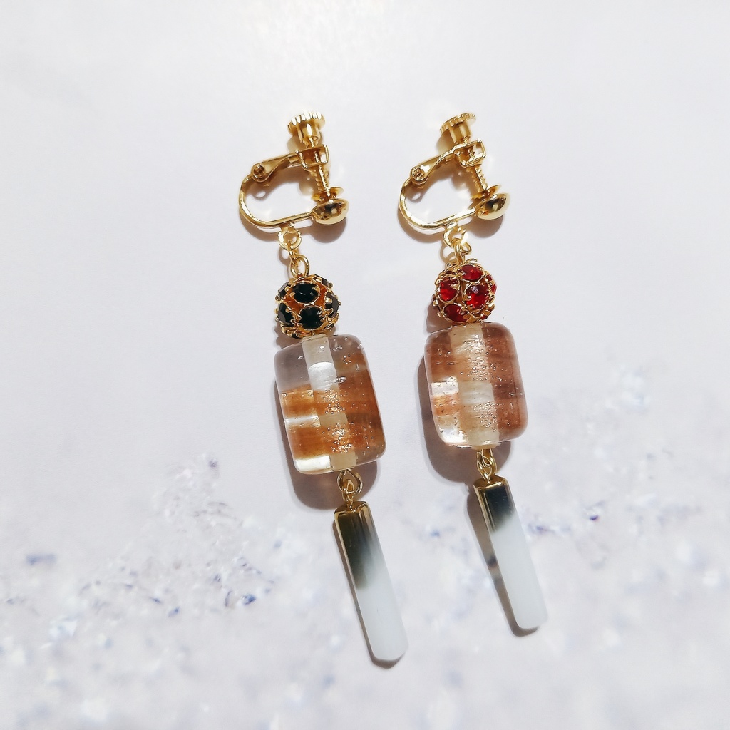 【おまとめ】ユアマジェスティ マクシムス イメージイヤリング2種& ゴエティア 「It's a new world」イメージイヤリング