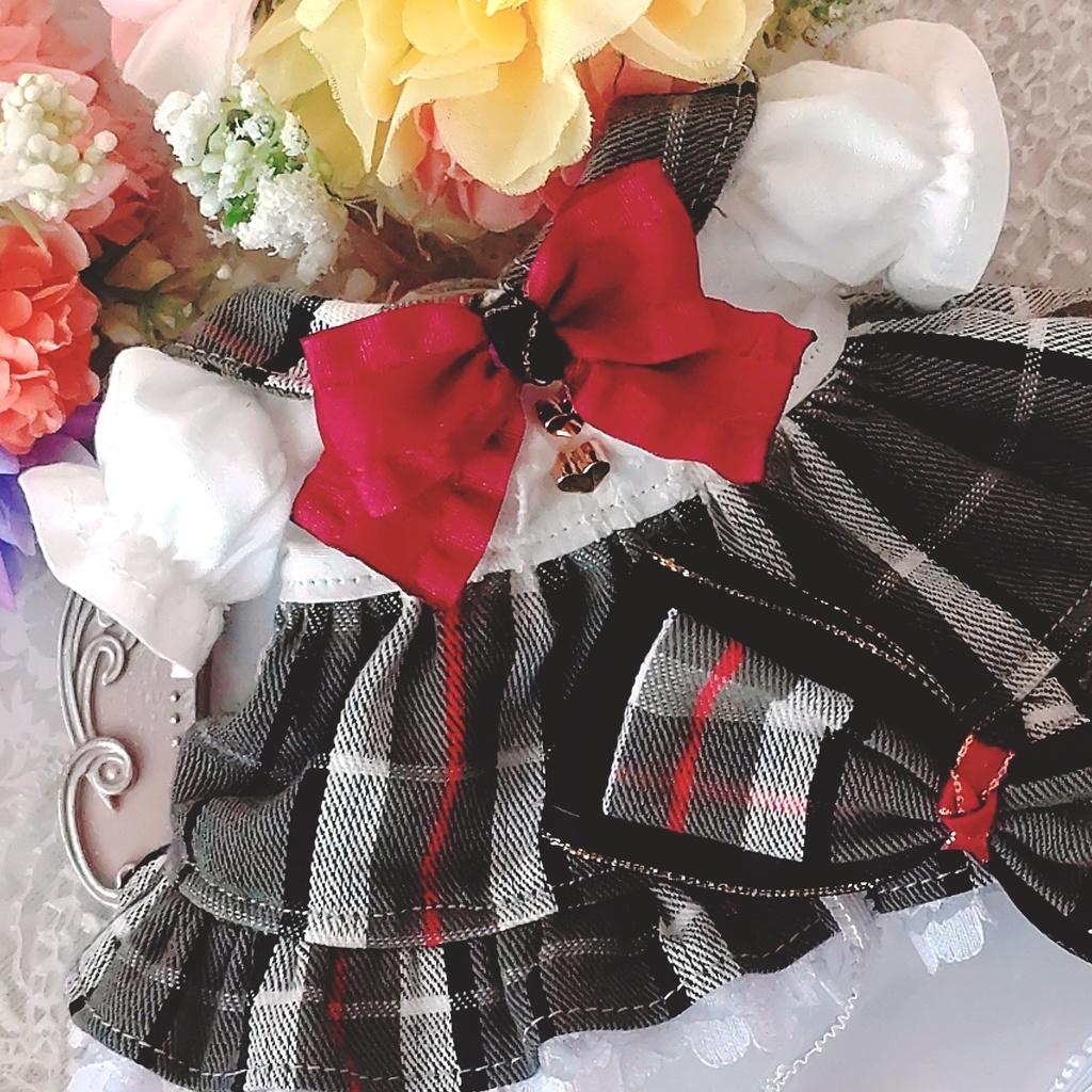 グレーチェックのおめかし服【10月5日(日)21時〜】