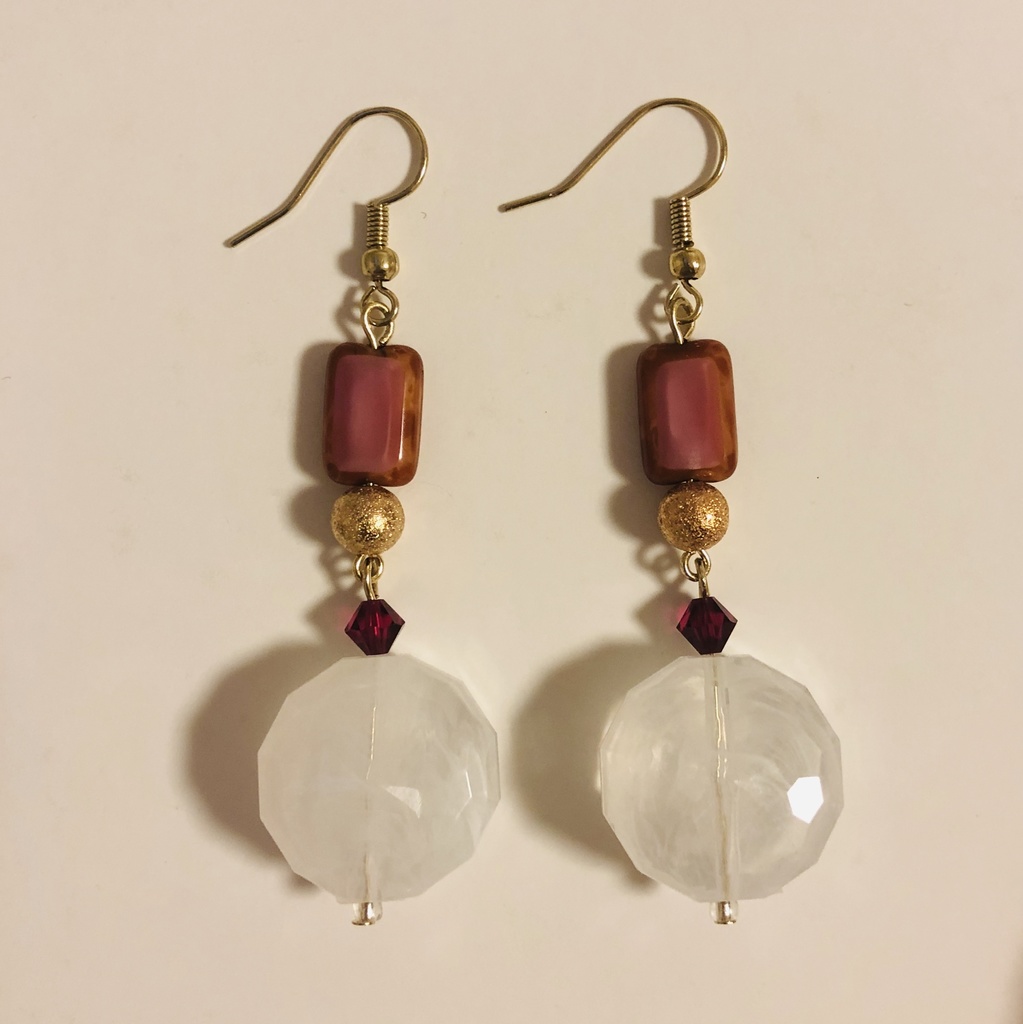 ピアス(イヤリングに変更可)