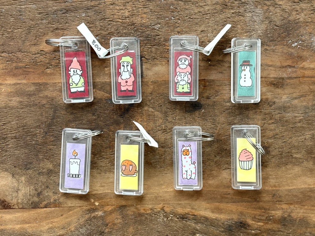 手描きキーホルダー(りょうめん)