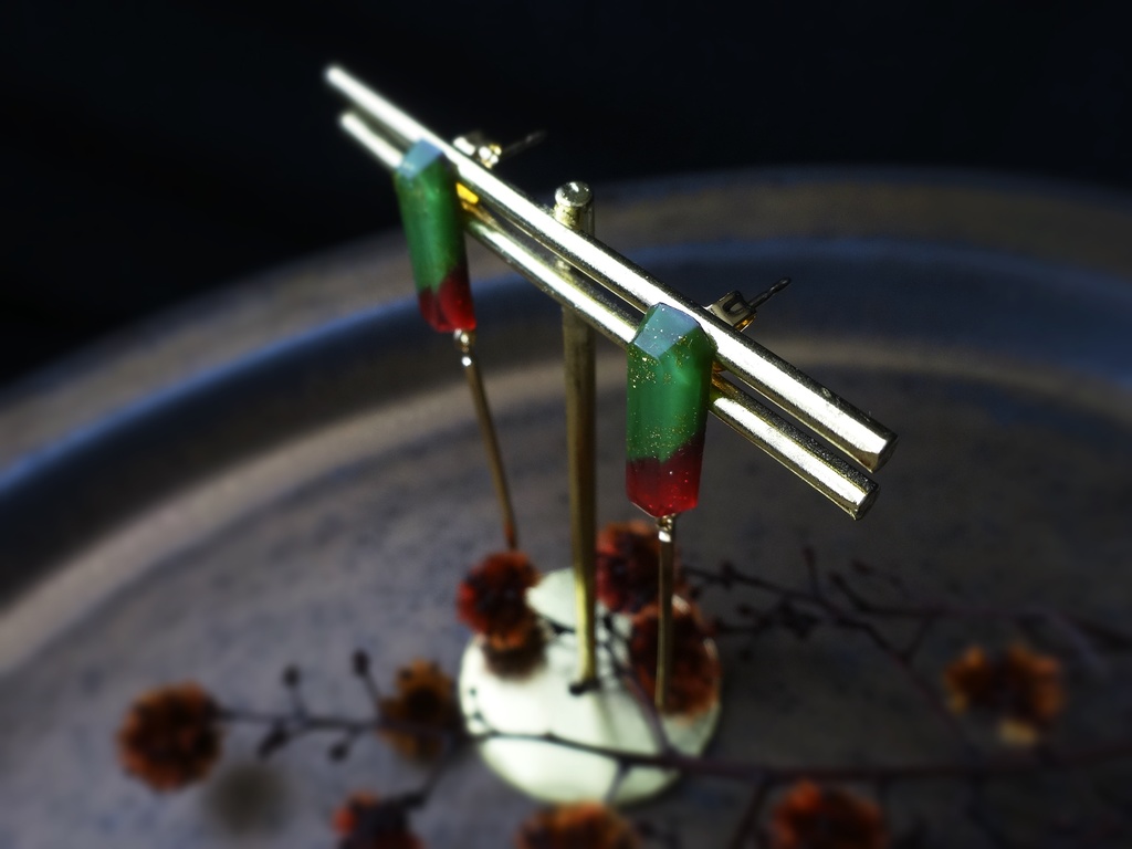 刀剣モチーフ和菓子アクセ