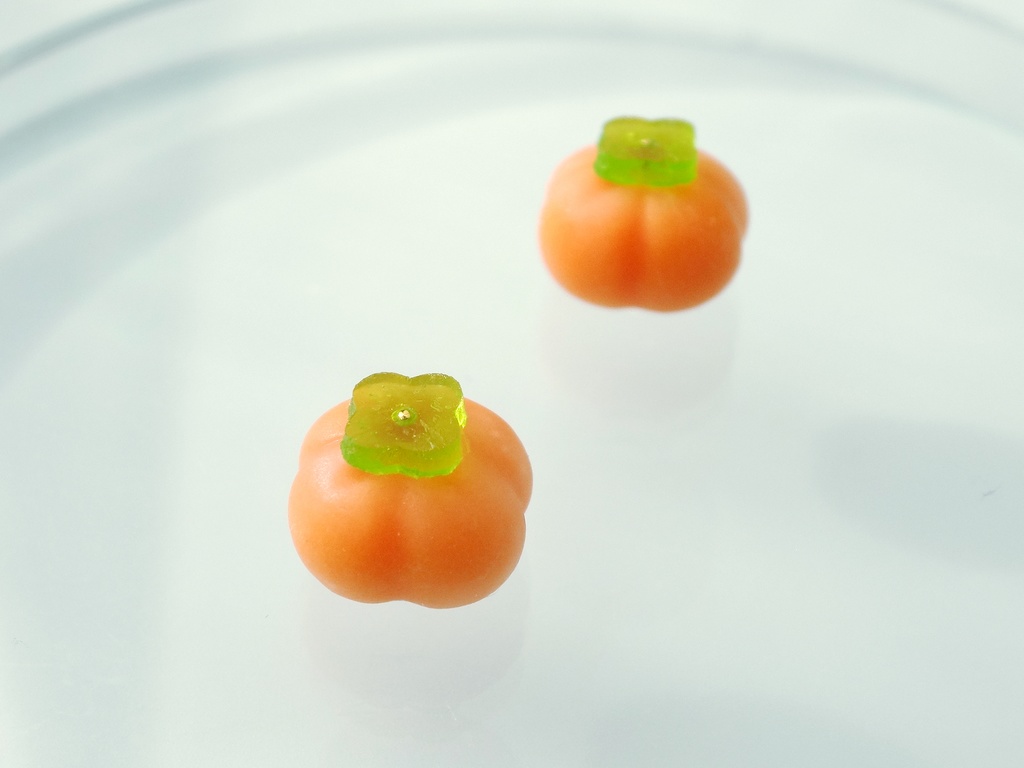 季節の和菓子【柿】フェイク和菓子耳飾り