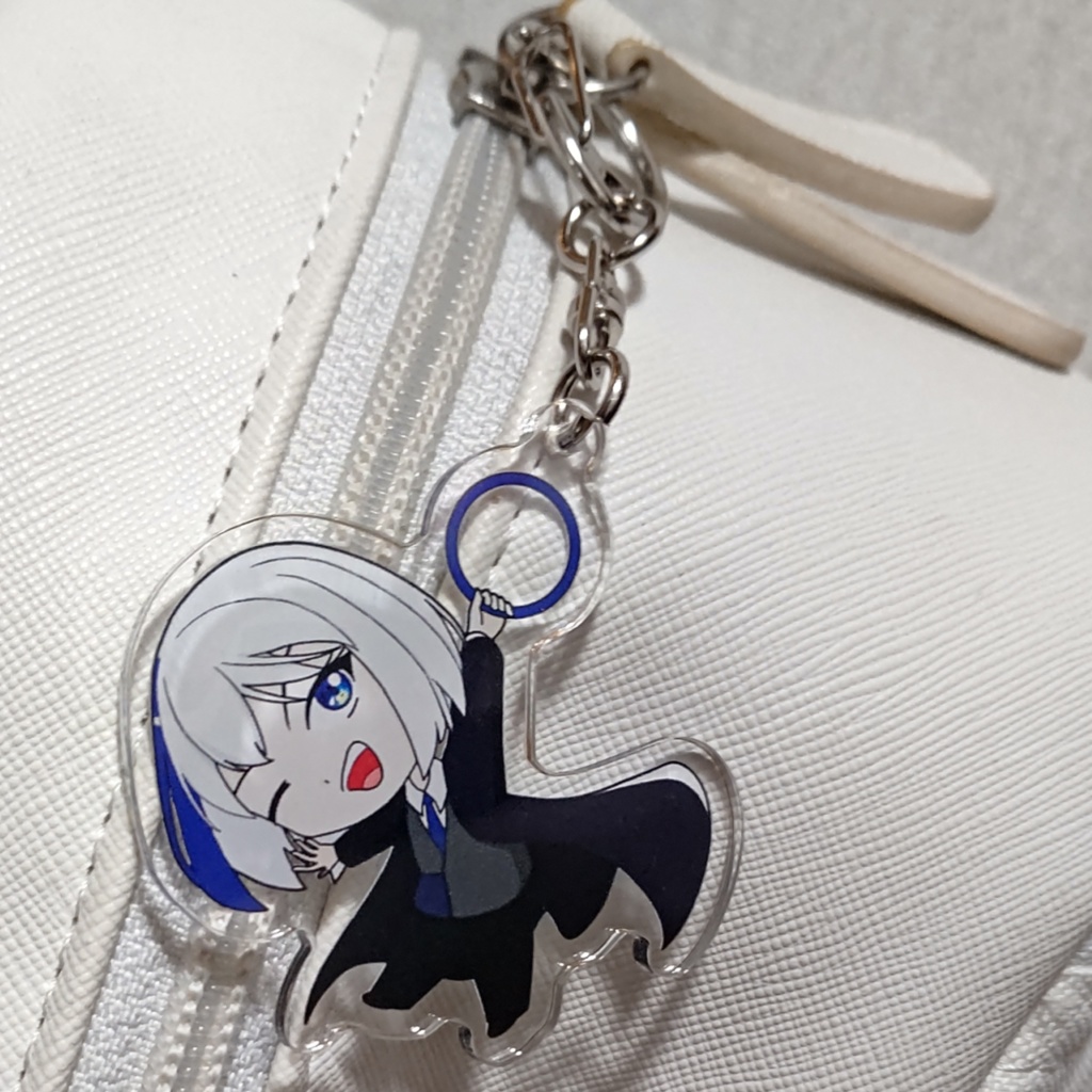 つかまりキーホルダー_雪白