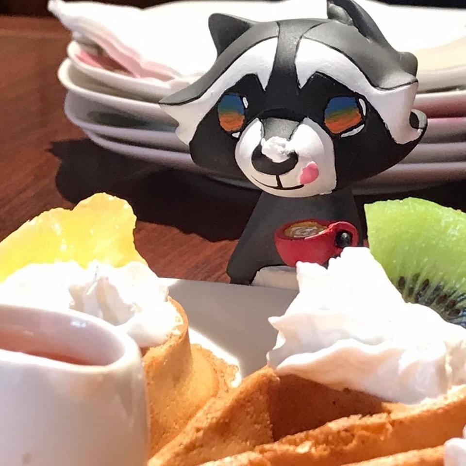 預購特惠中 Willstudio 官方 Raccoon Bei Bei 浣熊唄唄 咖啡夥伴 手工製作 動物公仔