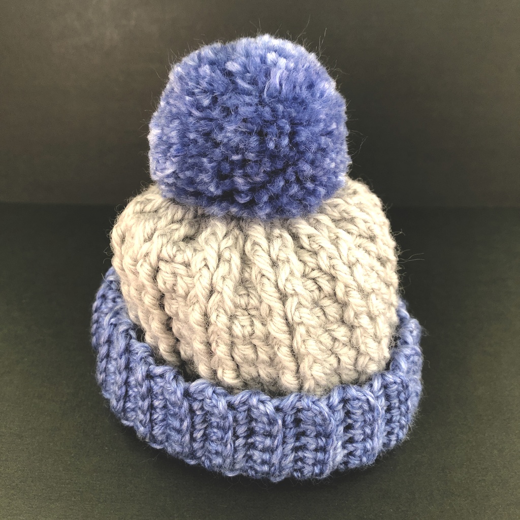 ◆ポンポンニット帽 28センチ