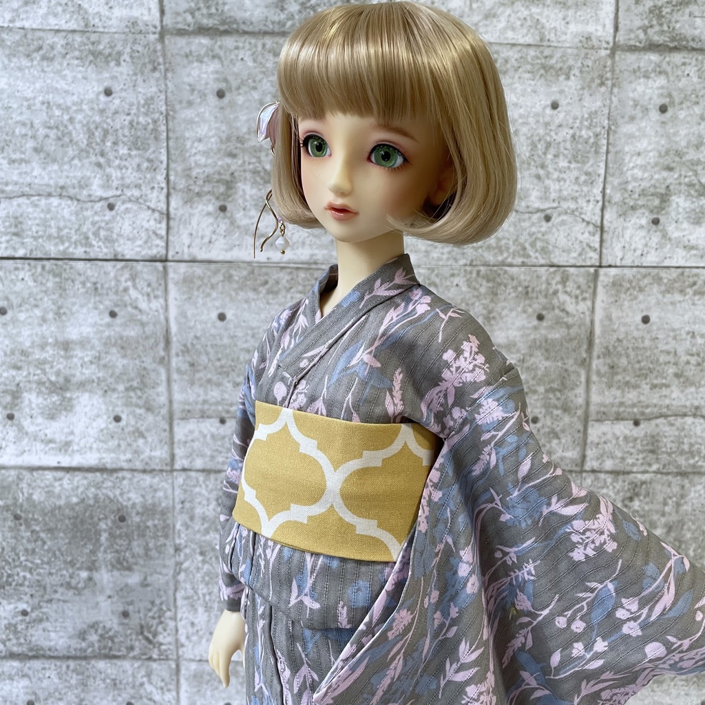 50size／女物浴衣（銀鼠に梔子）