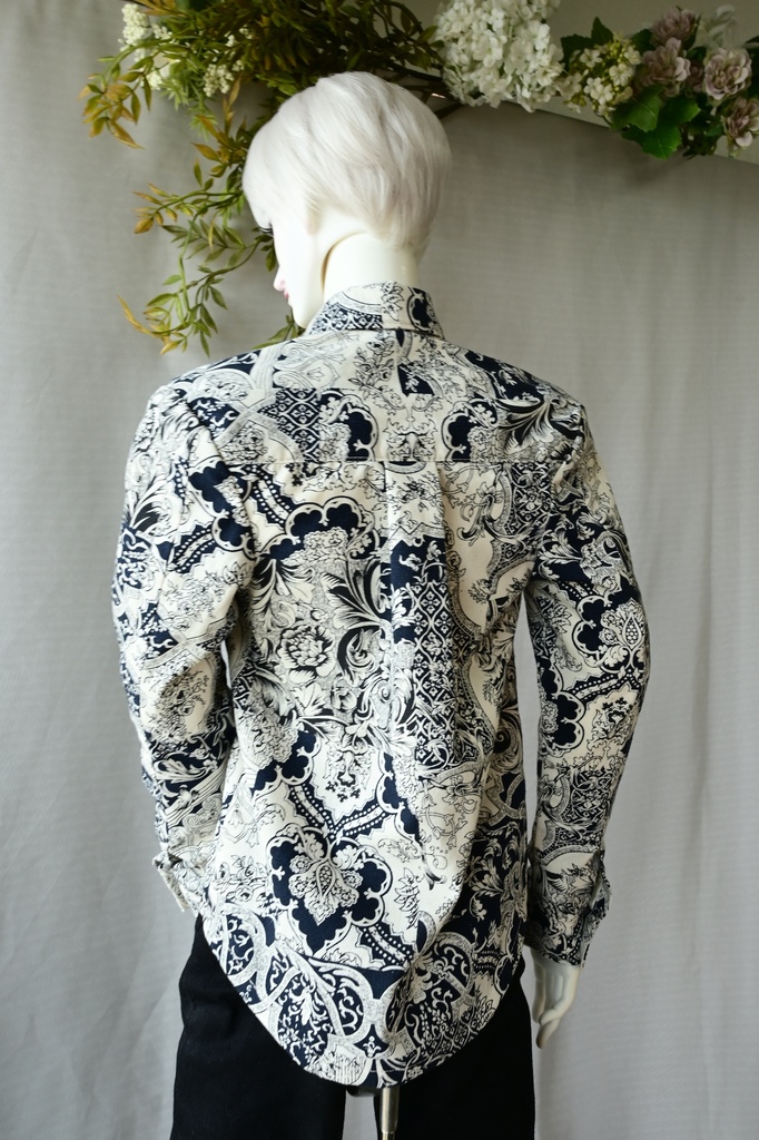 メンズシャツ『Black Ornate』海外75サイズ