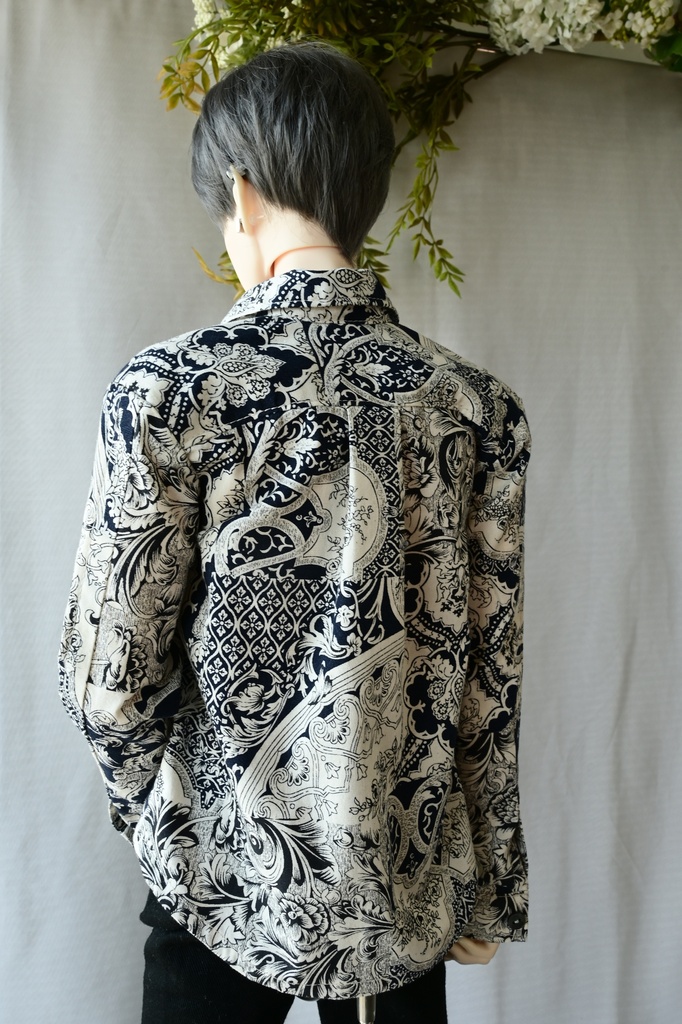 メンズシャツ『Black Ornate』海外70サイズ