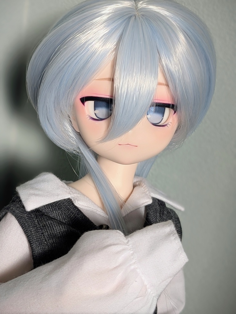 【DDH-29】カスタムヘッド+自作アイセット【セミホワイト肌】