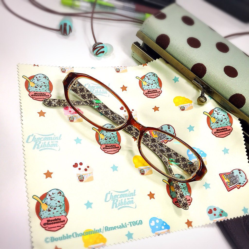 Double◆Chocomintコラボメガネふき