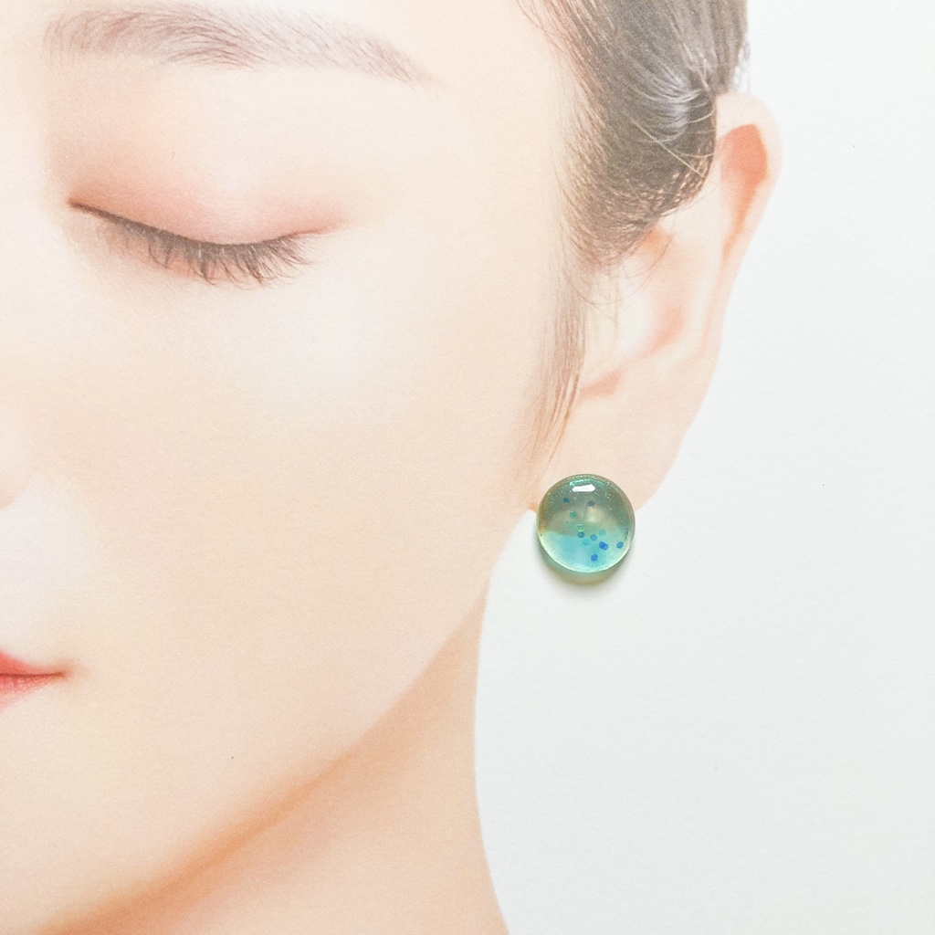 水面みたいなピアス・イヤリング
