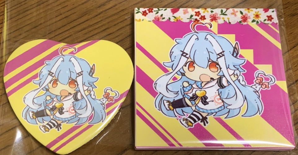 【いちか】缶バッジ＆メモ帳セット