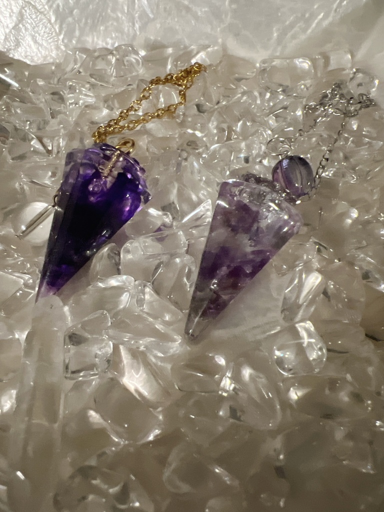 ペンデュラム　魔法の紫星