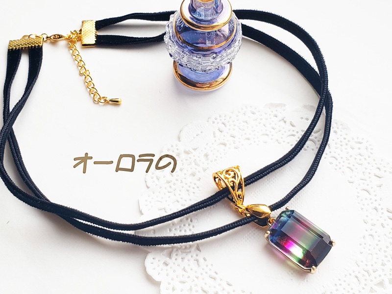 夜空のチョーカー 朝焼け/夕暮れ/オーロラ