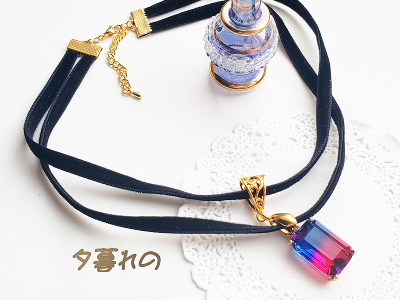 夜空のチョーカー 朝焼け/夕暮れ/オーロラ