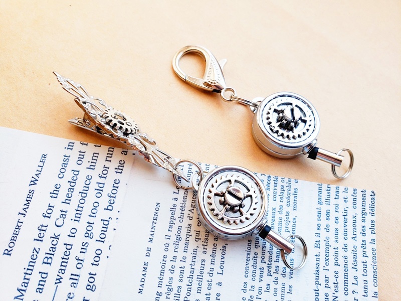 巻取式失せ鍵探し キークリップ/リールキーホルダー