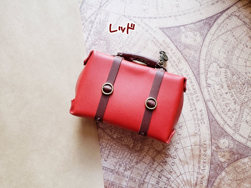 旅人の革トランク 小物入れ