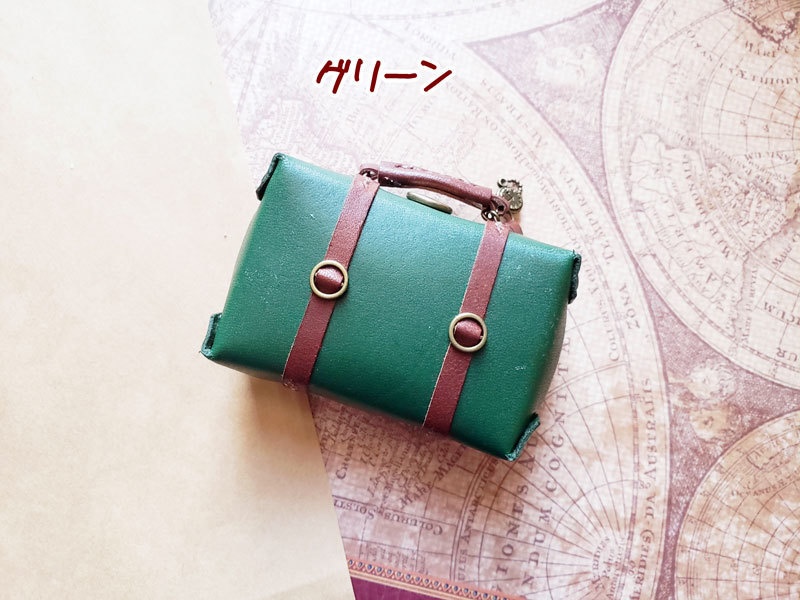 旅人の革トランク 小物入れ