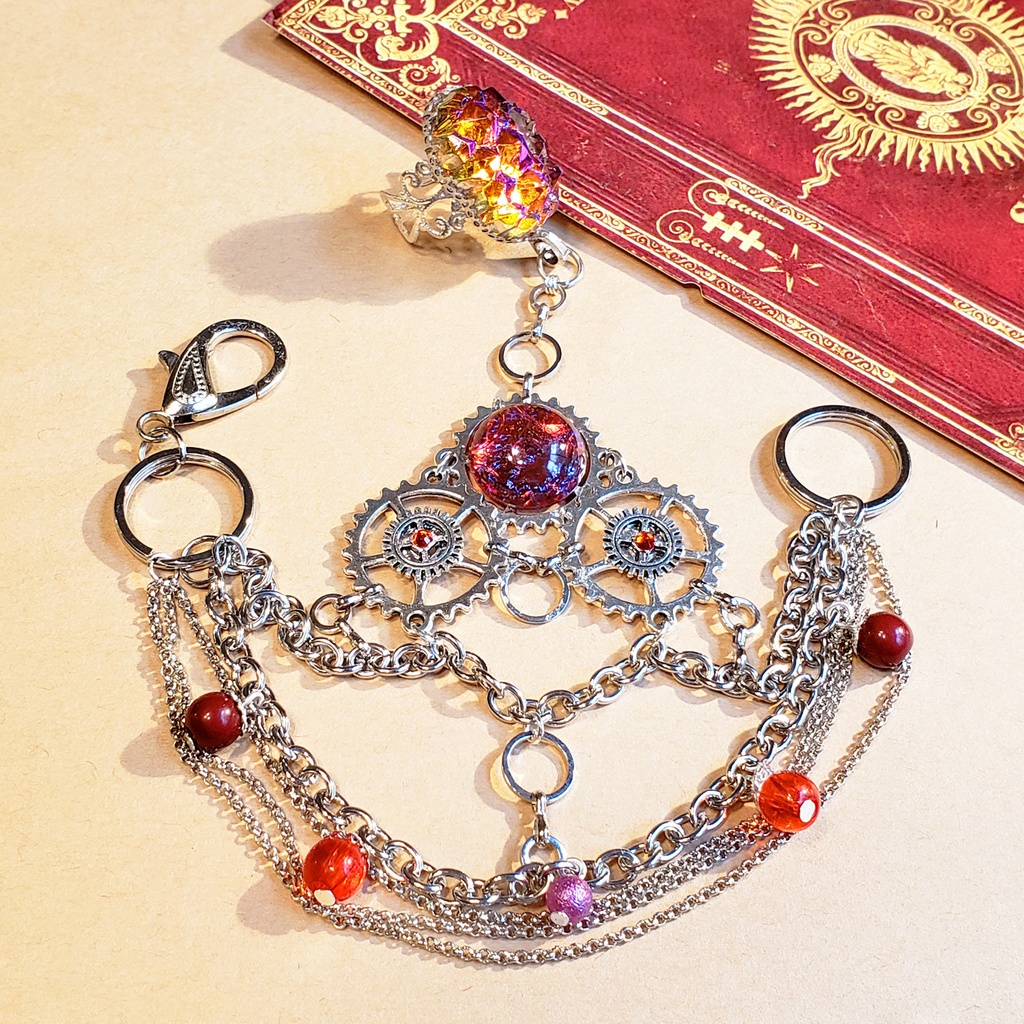 魔法使いの腕飾り【火】指輪・腕輪・複合アクセサリー