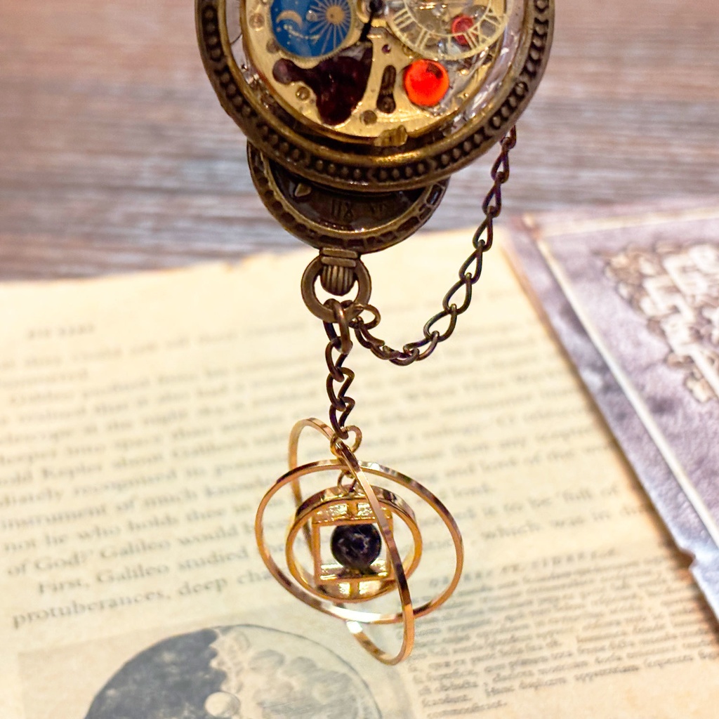 蒸気婦人の帯留め【スチームパンク風】時計部品と鉱石のアクセサリー