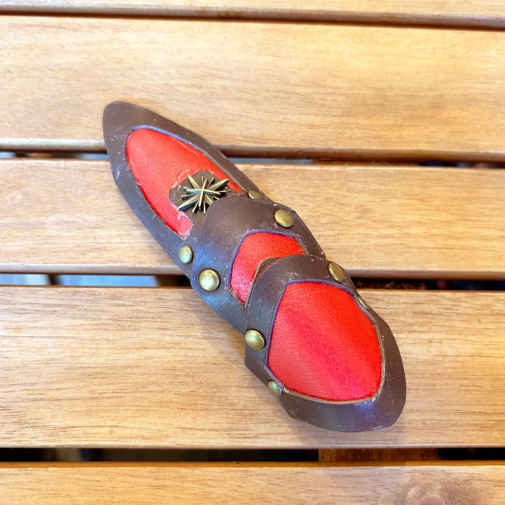 革のアーマーリング