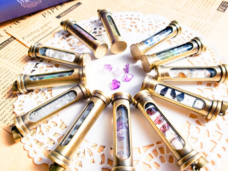 鉱石採集試験管【10・11・12月】ペンダント/革紐