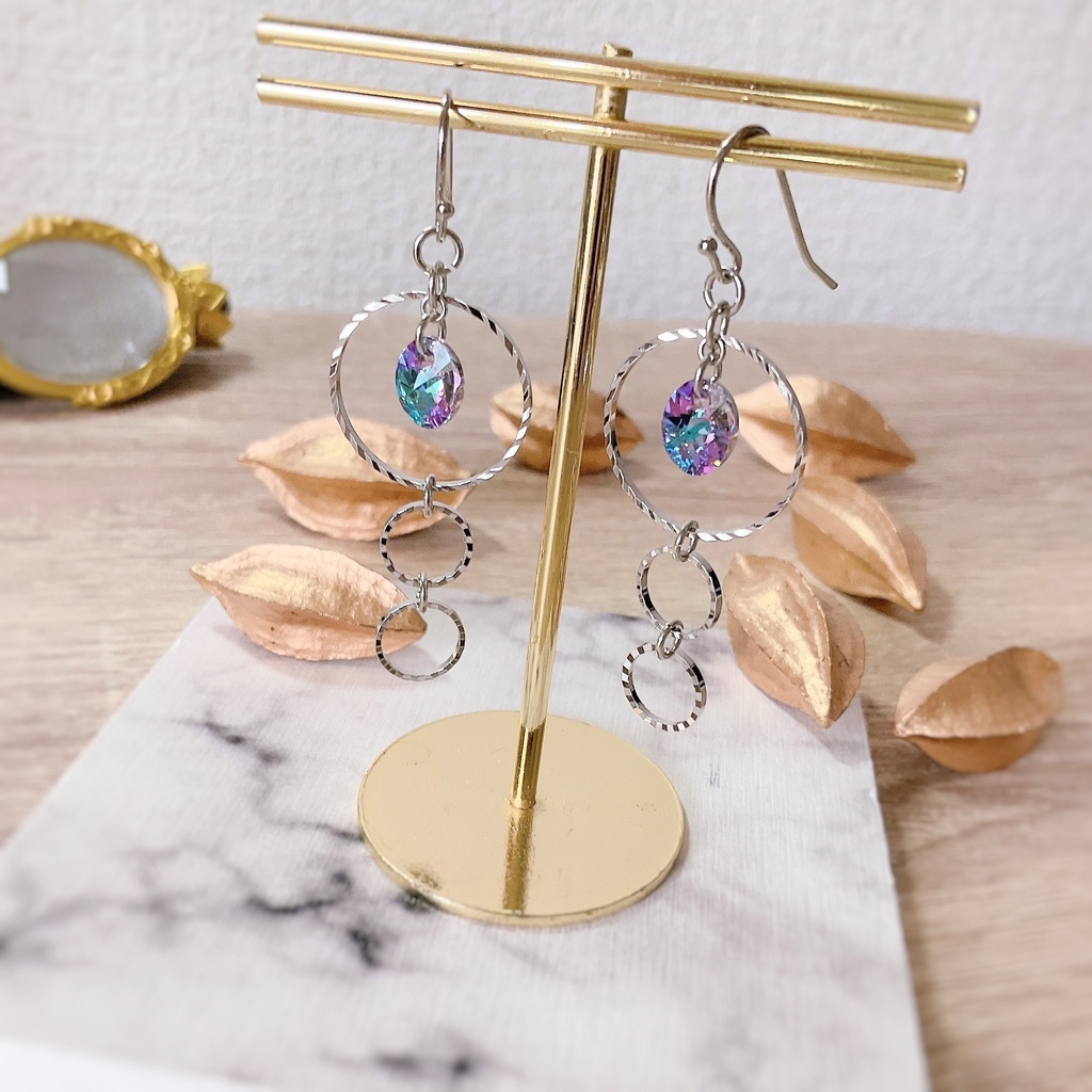 アズール・アーシェングロットイメージ バブルピアス