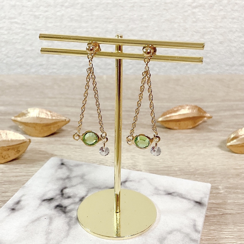 巴日和・漣ジュンイメージチェーンピアス