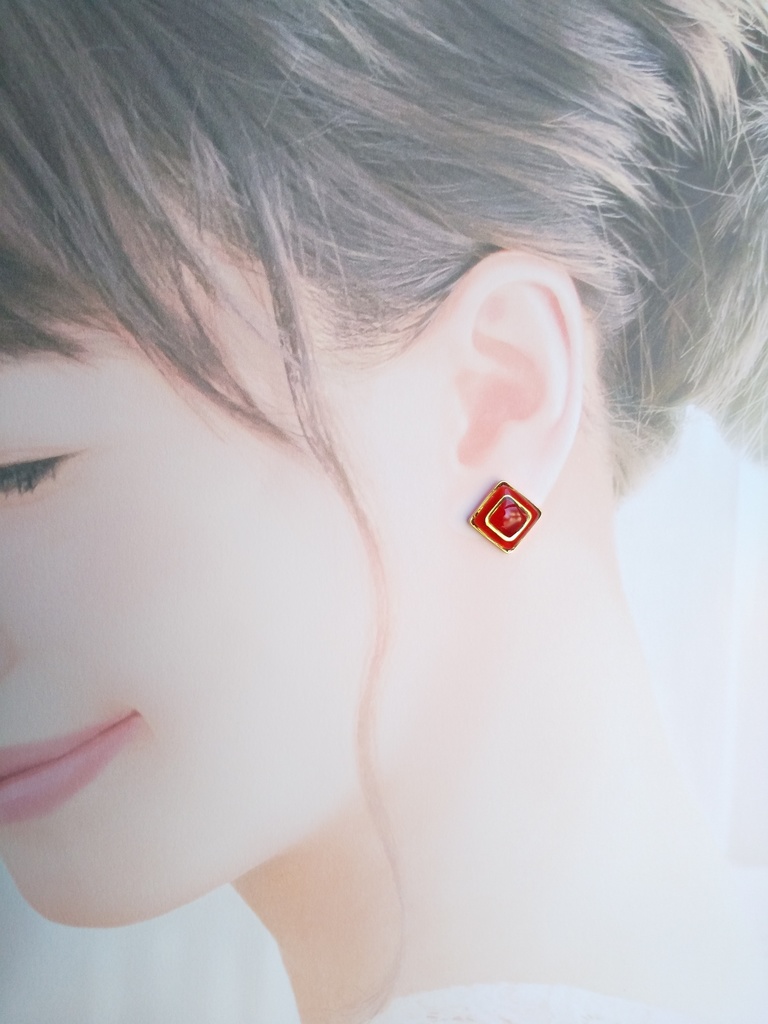 【期間限定再販】MHA ホークスモチーフ ピアス