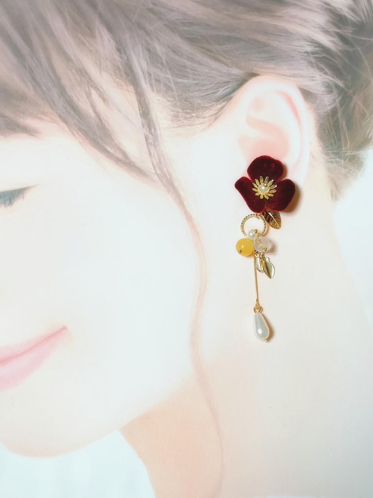 大ぶりフロッキー*イヤリング