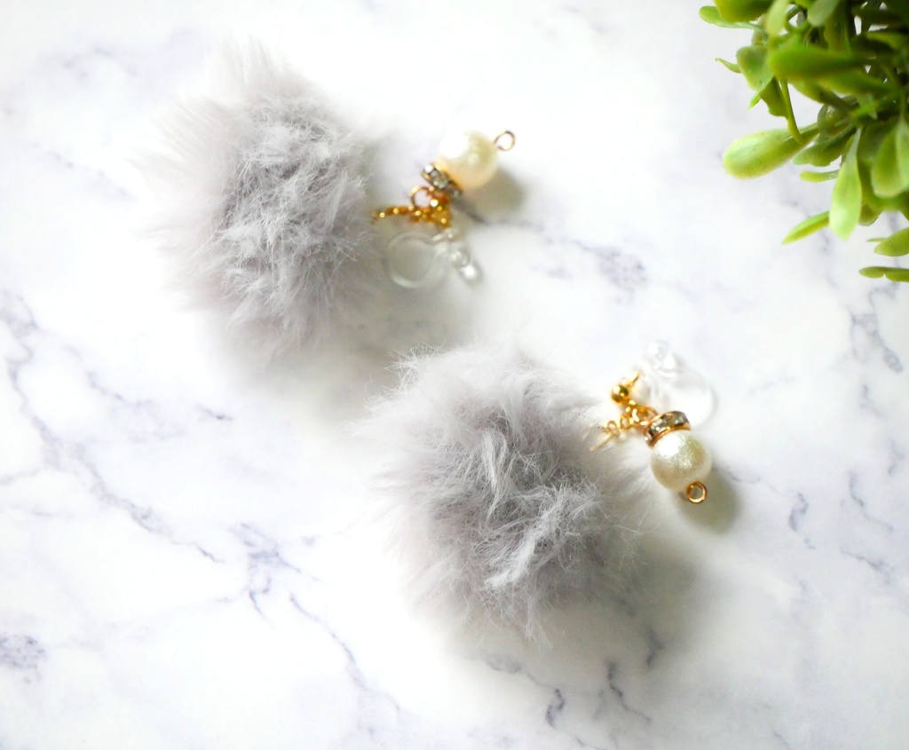 クセのつよい毛玉ピアス*銀時イメージ